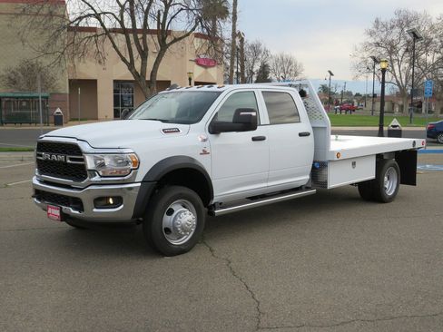 New 2023 RAM 4500 Tradesman w/ Chrome Appearance Group image 11
