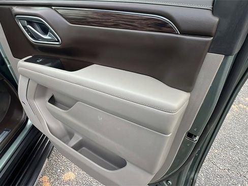 Certified 2023 Chevrolet Suburban LT w/ Luxury Package image 17