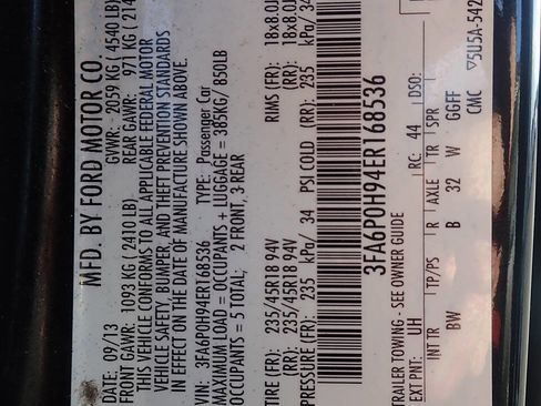 Used 2014 Ford Fusion SE w/ Equipment Group 202A image 9