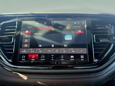 Used 2024 Dodge Durango GT image 16