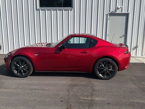 Used 2017 MAZDA MX-5 Miata RF Club RWD image 4
