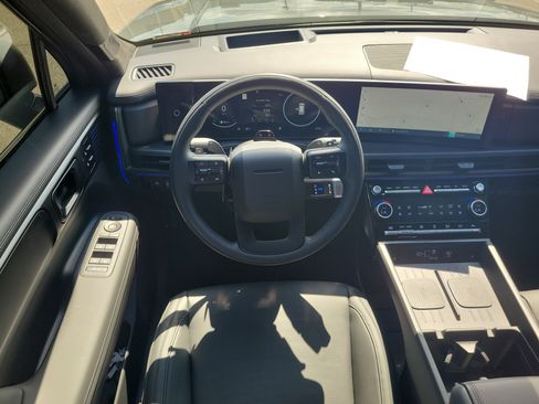 Used 2026 Hyundai Santa Fe Calligraphy AWD/4WD image 10