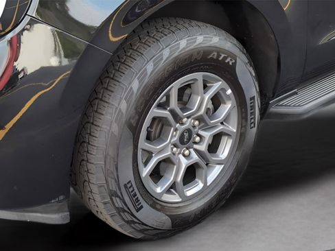 Used 2025 Ford Expedition Max Active image 31