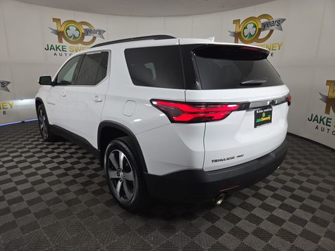 Used 2023 Chevrolet Traverse LT AWD/4WD image 6