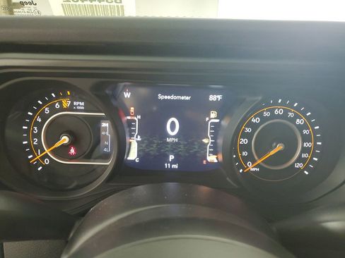 New 2025 Jeep Gladiator Sport image 25