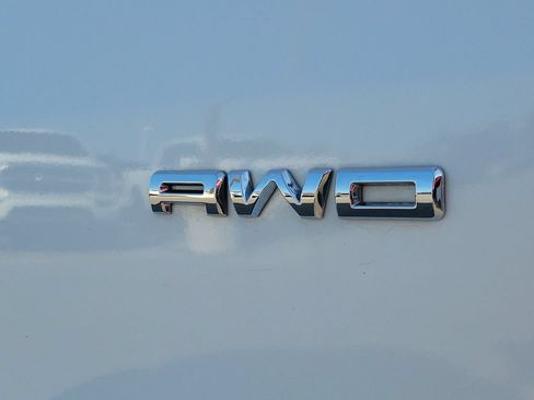 Used 2023 Ford Escape ST-Line w/ Tech Pack #1 AWD/4WD image 7