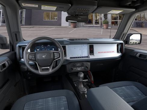 New 2026 Ford Bronco Heritage Edition AWD/4WD image 10