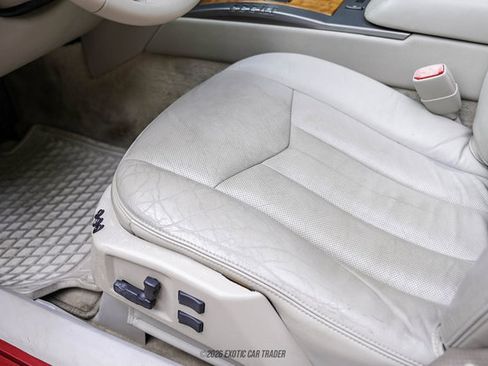 Used 2004 Cadillac XLR RWD image 39