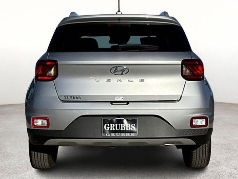 New 2026 Hyundai Venue SEL image 5