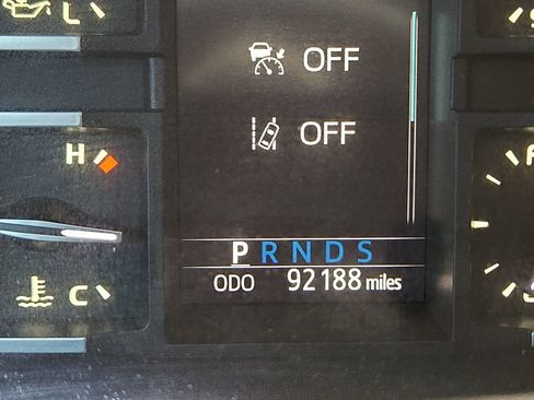 Used 2019 Toyota Tundra SR5 image 17