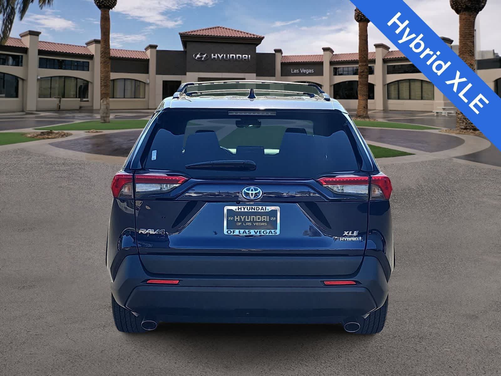 Used 2024 Toyota RAV4 XLE w/ Convenience Package AWD/4WD image 7