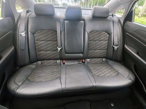 Used 2016 Hyundai Sonata Sport w/ Option Group 02 FWD image 12