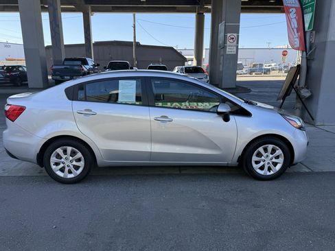 Used 2015 Kia Rio LX image 4