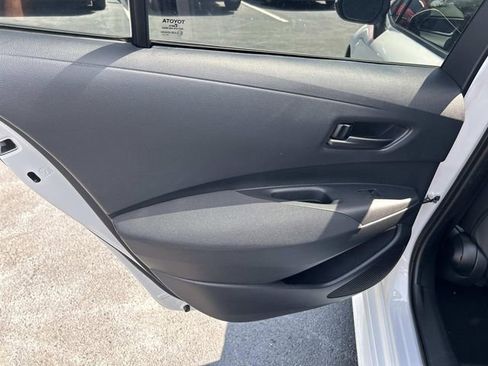 Used 2024 Toyota Corolla LE FWD image 16