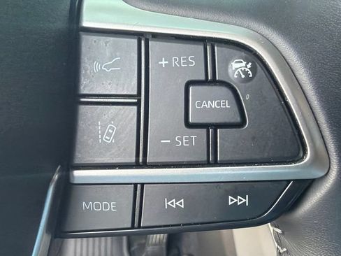 Used 2026 Toyota Highlander XLE AWD/4WD image 29