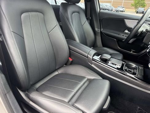 Used 2020 Mercedes-Benz A 220 image 12
