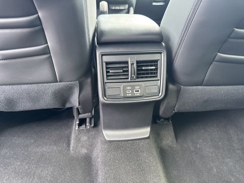 Certified 2026 Subaru Forester Premium AWD/4WD image 21