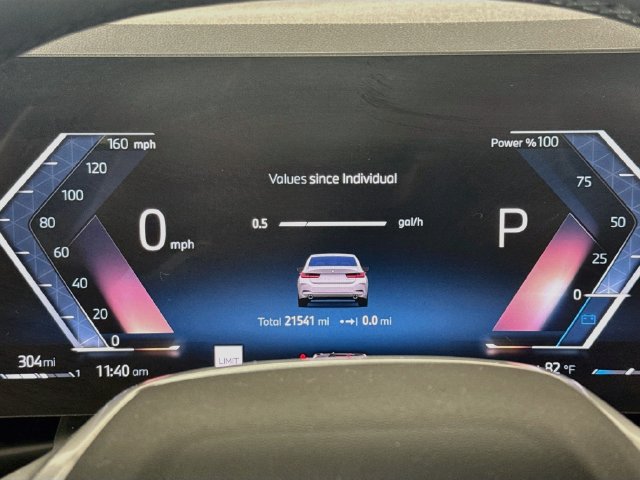 Used 2026 BMW 330i xDrive Sedan AWD/4WD image 15