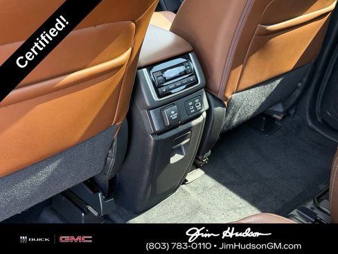 Used 2024 Subaru Ascent Touring AWD/4WD image 27