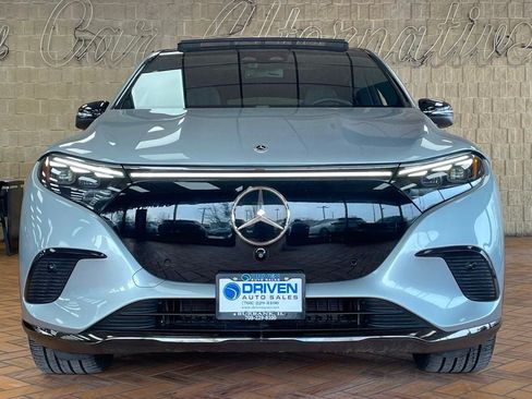 Used 2023 Mercedes-Benz EQS 450+ 4MATIC SUV image 3