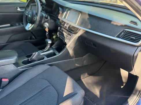 Used 2019 Kia Optima LX FWD image 36