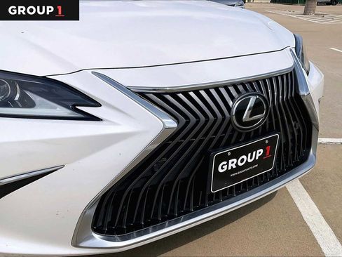 Used 2021 Lexus ES 350 w/ Premium Package image 27