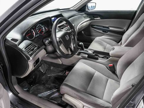 Used 2011 Honda Accord LX image 17