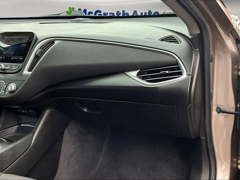 Used 2024 Chevrolet Malibu LT image 24