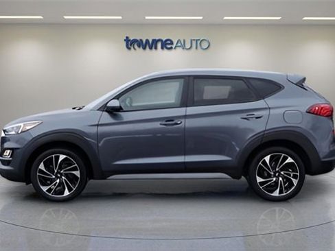 Used 2021 Hyundai Tucson Sport image 2