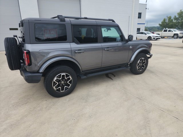 Used 2022 Ford Bronco Outer Banks AWD/4WD image 16