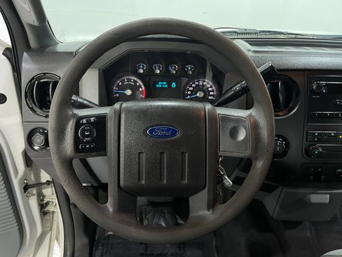 Used 2013 Ford F250 XL w/ PWR Equipment Group AWD/4WD image 17