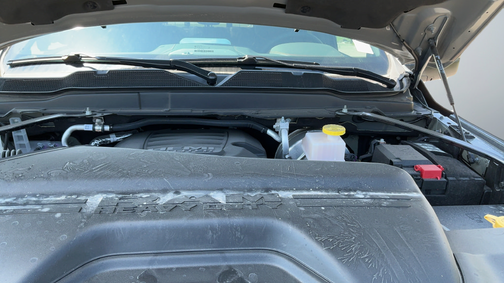 New 2027 RAM 2500 4x4 Crew Cab image 23