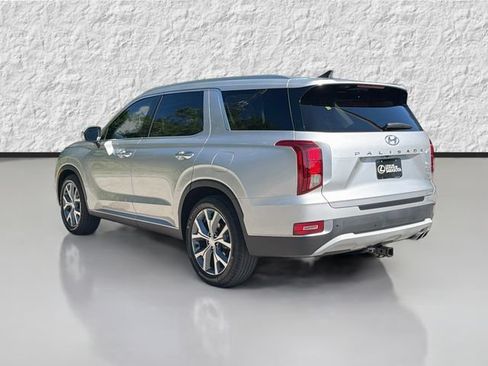 Used 2021 Hyundai Palisade SEL w/ Premium Package FWD image 5