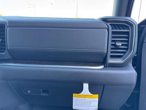 New 2026 GMC Sierra 1500 Elevation image 22