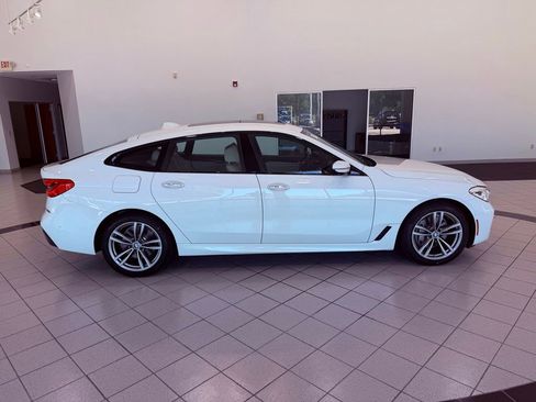Used 2018 BMW 640i Gran Turismo xDrive AWD/4WD image 16