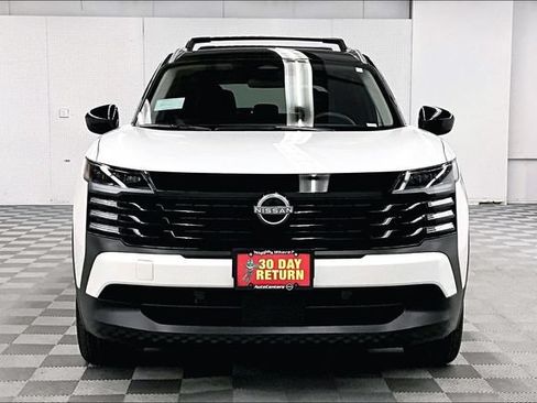 New 2026 Nissan Kicks SV w/ Cold Weather Package AWD/4WD image 17