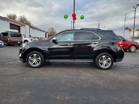 Used 2016 Chevrolet Equinox LTZ w/ Enhanced Convenience Package image 2