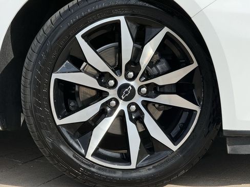 Used 2024 Chevrolet Malibu RS image 9