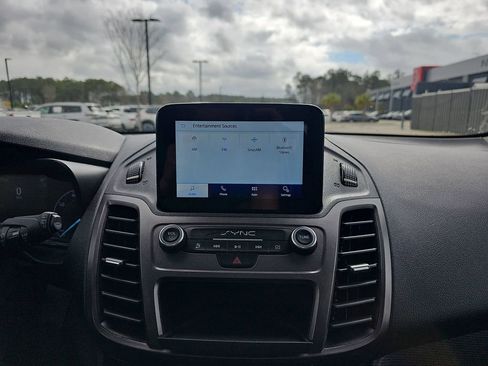 Used 2021 Ford Transit Connect XLT image 25