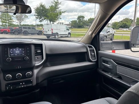 Used 2019 RAM 2500 Big Horn AWD/4WD image 48