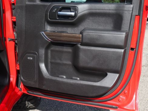 Used 2020 Chevrolet Silverado 1500 LT Trail Boss AWD/4WD image 51