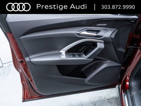 Used 2025 Audi Q5 Prestige AWD/4WD image 23
