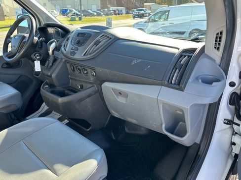 Used 2019 Ford Transit 250 138 image 25