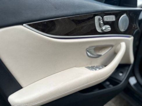 Used 2019 Mercedes-Benz E 300 w/ Premium 1 Package image 24