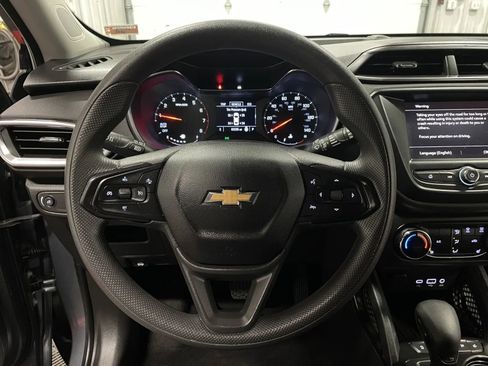 Used 2022 Chevrolet TrailBlazer LT w/ Driver Confidence Package image 20