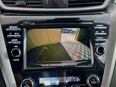 Used 2021 Nissan Murano S image 13