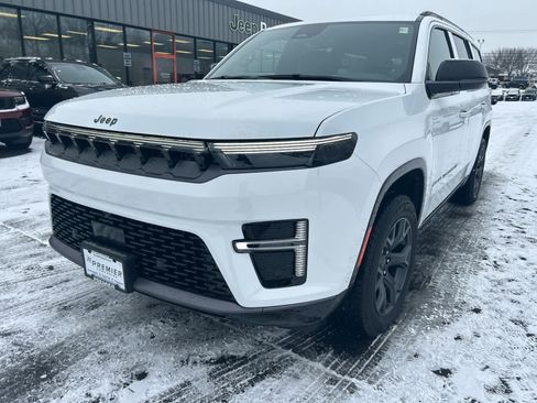 New 2026 Jeep Grand Wagoneer Limited w/ Premium Group II image 11