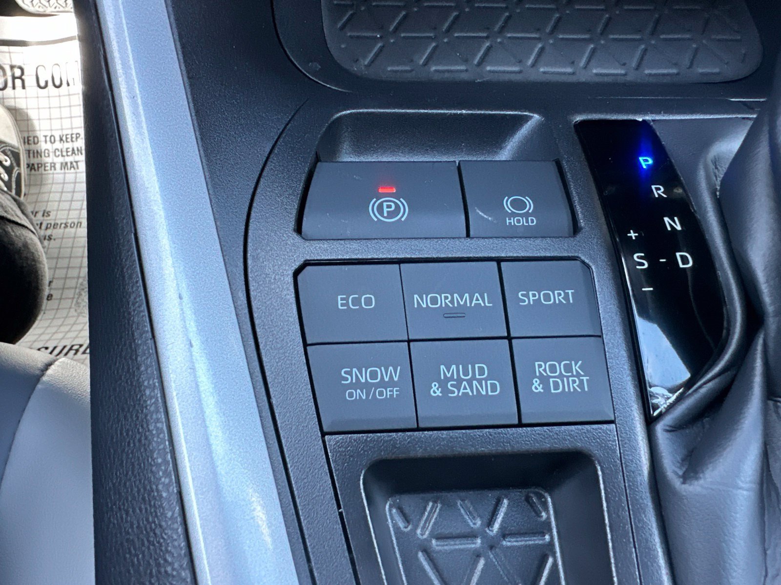 Used 2025 Toyota RAV4 XLE Premium w/ Weather Package AWD/4WD image 66