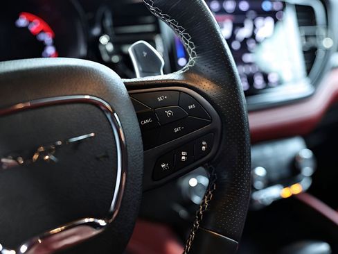 Used 2023 Dodge Durango SRT image 31
