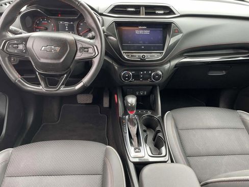 Used 2023 Chevrolet TrailBlazer RS w/ Convenience Package FWD image 10